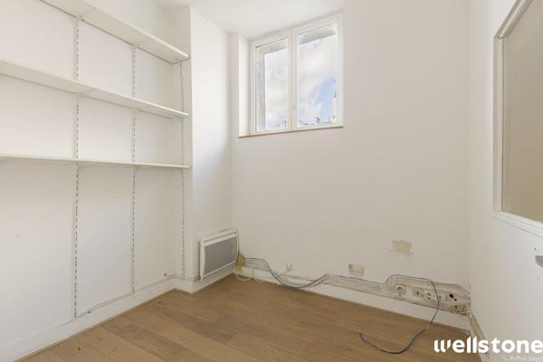 Bureaux à louer à PARIS 75003