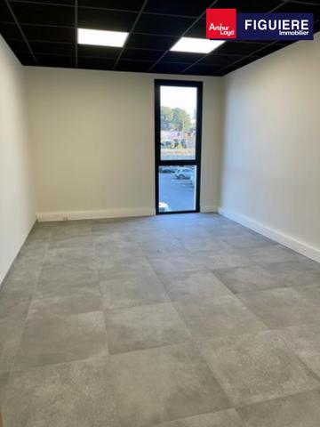 Location CABINET MEDICAL dans le POLE MEDICAL de Saint Cannat. (Bail Professionel)