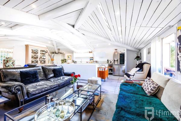 Roucas Blanc 13007 / Maison / Piscine / Garage