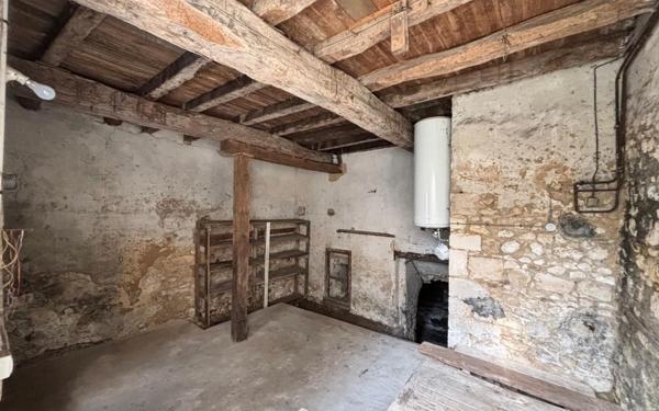 Maison à vendre    14 pièces • 518,04 m2 Chauvigny