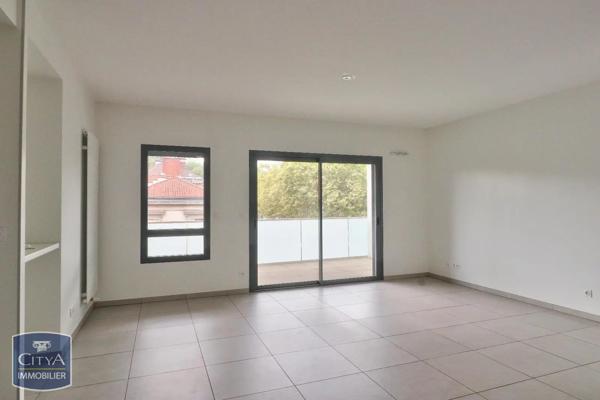 Appartement à louer 3 pièces 67.2m² Saint-Étienne (42000)