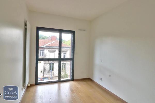 Appartement à louer 3 pièces 67.2m² Saint-Étienne (42000)