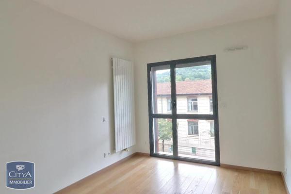 Appartement à louer 3 pièces 67.2m² Saint-Étienne (42000)
