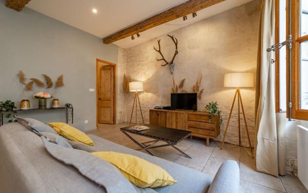 Appartement à vendre    2 pièces • 46 m2 Nîmes