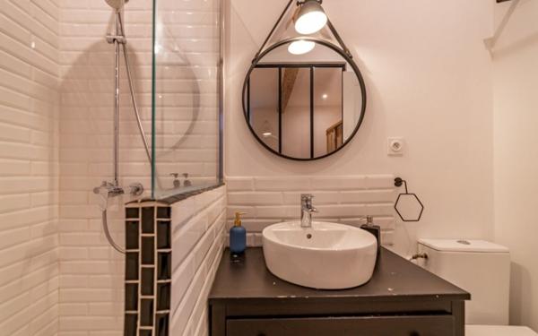 Appartement à vendre    2 pièces • 46 m2 Nîmes