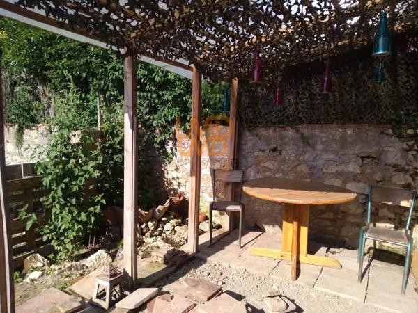 Maison T4, jardin et dépendances