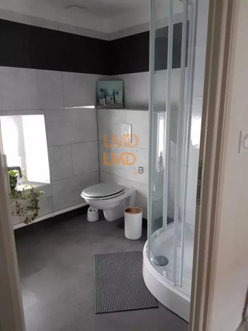 Local commercial avec appartement