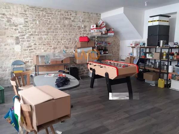 Local commercial avec appartement