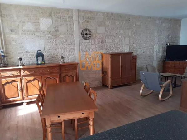 Local commercial avec appartement