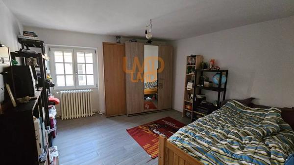 Local commercial avec appartement