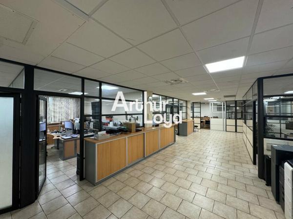 Location bureaux 370 m² avec terrasse privative - Mouans Sartoux