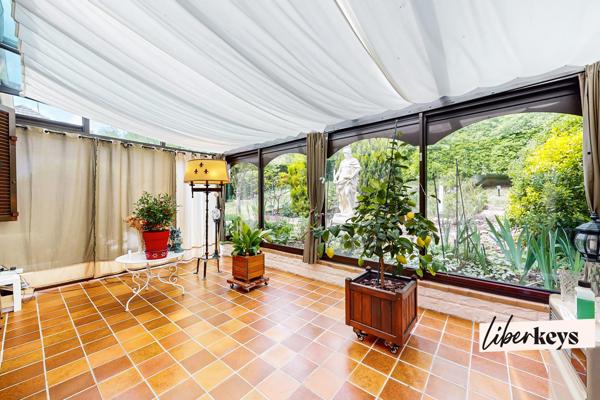 Elégante maison familiale avec jardin paysager - Proche Houdan et Anet