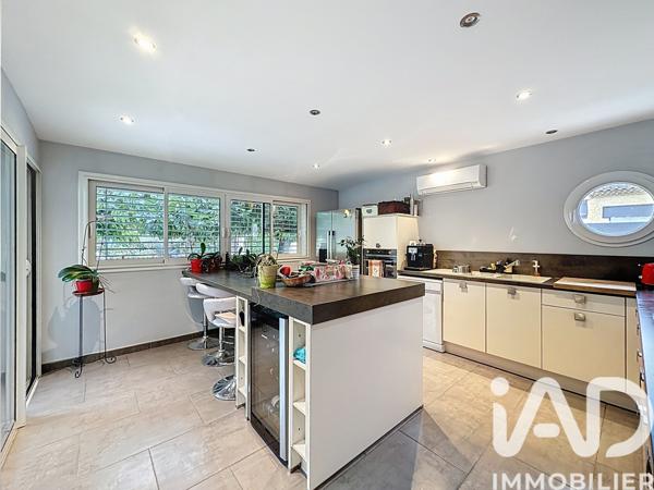 Maison à vendre 5 pièces 124 m² Caumont-sur-Durance