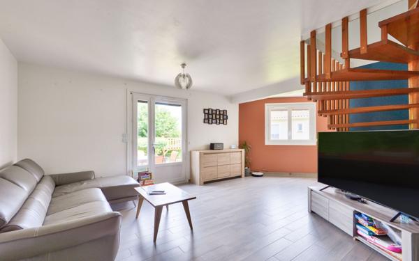 Maison à vendre    4 pièces •  Givors