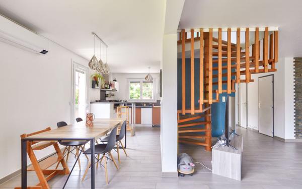 Maison à vendre    4 pièces •  Givors