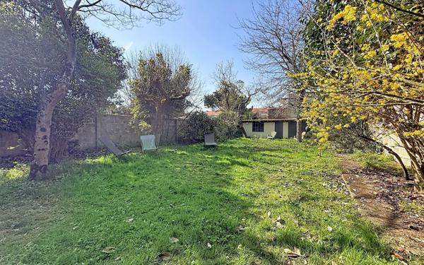 Maison à vendre    5 pièces •  La Rochelle