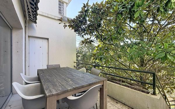 Maison à vendre    5 pièces •  La Rochelle