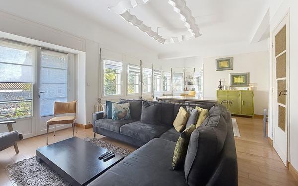 Maison à vendre    5 pièces •  La Rochelle