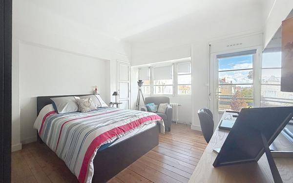 Maison à vendre    5 pièces •  La Rochelle