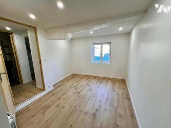 MAISON T6