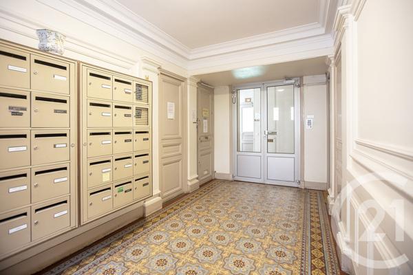 Appartement à vendre  3 pièces - 55,30 m2 PARIS - 75013