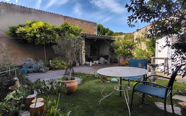 Maison à vendre    7 pièces •  Marennes