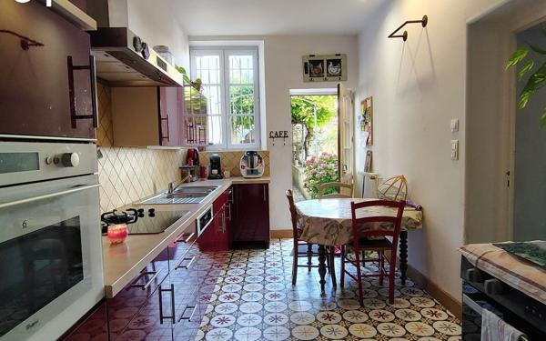 Maison à vendre    7 pièces •  Marennes