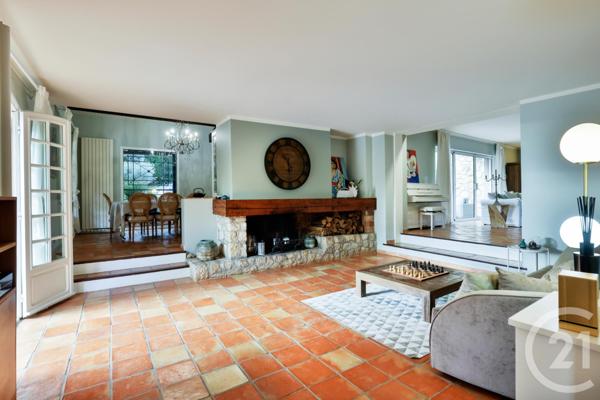 maison à vendre  7 pièces - 230 m2 VILLEFRANCHE SUR MER - 06