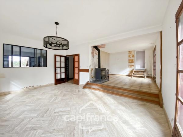 EXCLUSIF - Maison à vendre 8 pièces CUISEAUX (71) - 4 chambres - 3183m² de terrain