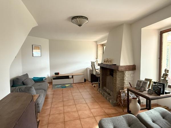 Triel-sur-Seine (78510) Maison ancienne 93 m² - 3 Chambres - Jardin -