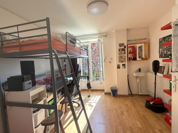 Triel-sur-Seine (78510) Maison ancienne 93 m² - 3 Chambres - Jardin -