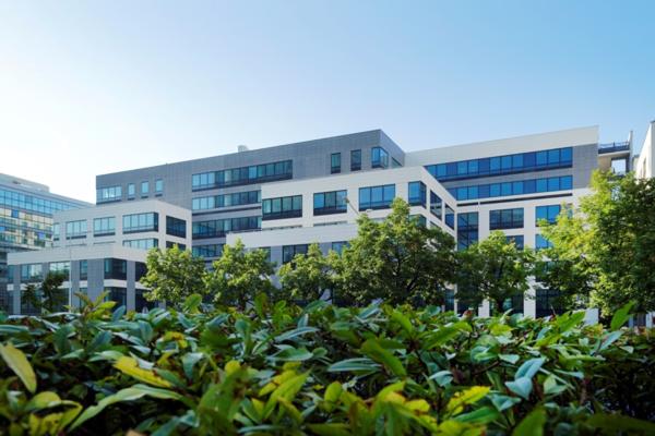 Bureaux à louer à Nanterre dans immeuble neuf modulable proche Défense