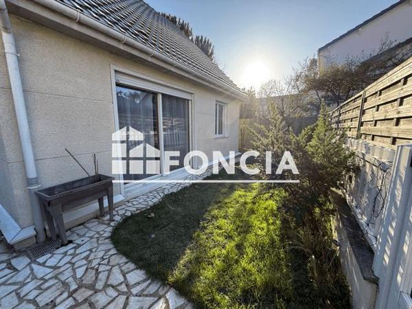 Location Maison 4 pièces 66.91 m² - 7 RUE DES SOLITAIRES Sainte Genevieve Des Bois 91700