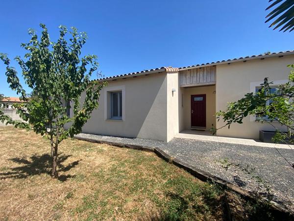 Pavillon  Prahecq 6 pièce(s) 143 m2 4 chambres