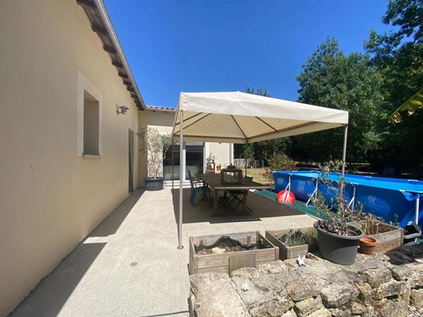 Pavillon  Prahecq 6 pièce(s) 143 m2 4 chambres