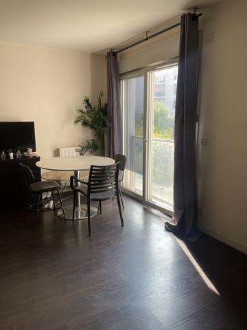 Cergy (95000) EXCLUSIVITE-CERGY. Studio en étage-Immeuble récent