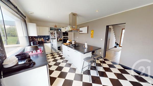 Maison à vendre  8 pièces - 160,40 m2 ST QUENTIN - 02