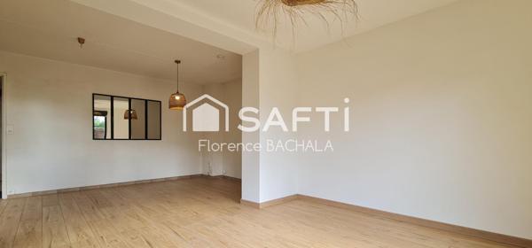 Charmante maison de 75 m², trois chambres, avec extérieur