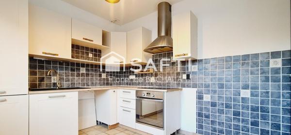 Charmante maison de 75 m², trois chambres, avec extérieur