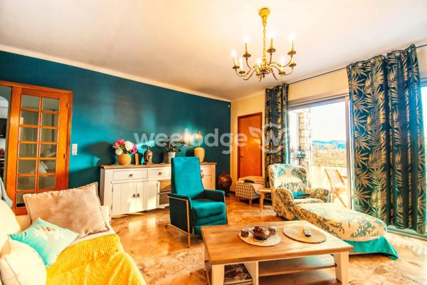 Maison à vendre 8 pièces de 195,99 m² à Gréoux-les-Bains