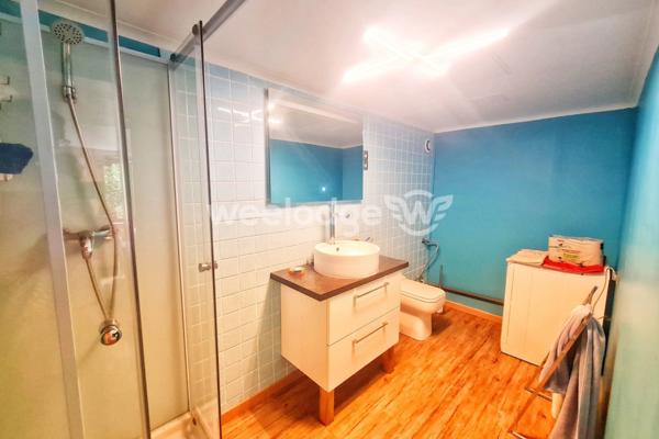 Maison à vendre 8 pièces de 195,99 m² à Gréoux-les-Bains