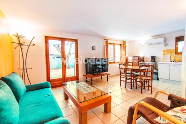 Maison à vendre 8 pièces de 195,99 m² à Gréoux-les-Bains