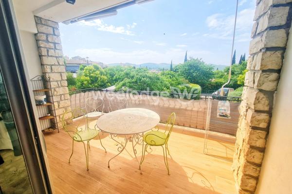 Maison à vendre 8 pièces de 195,99 m² à Gréoux-les-Bains