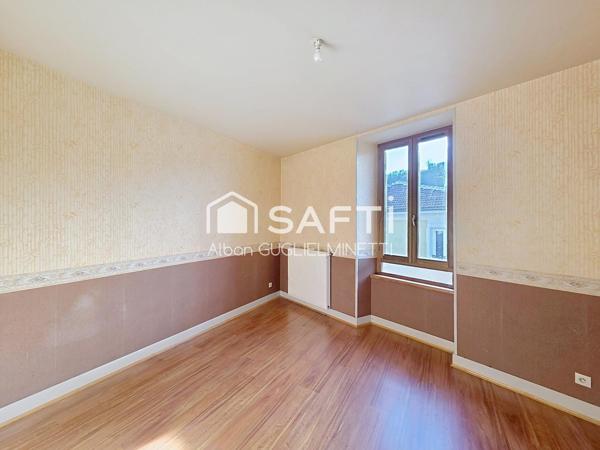 Spacieux T3 de 62 m² au cœur de Lens-Lestang