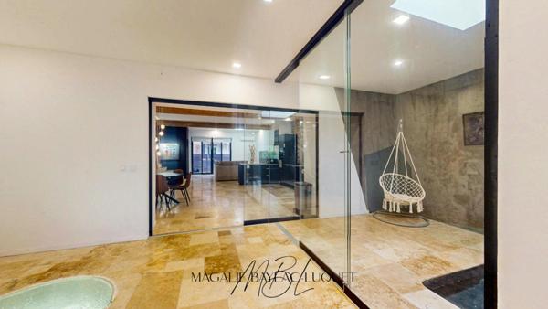 EXCLUSIVITE - Villesèquelande -  MAISON DE CARACTERE - PISCINE INTERIEURE