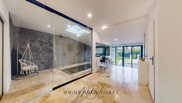 EXCLUSIVITE - Villesèquelande -  MAISON DE CARACTERE - PISCINE INTERIEURE