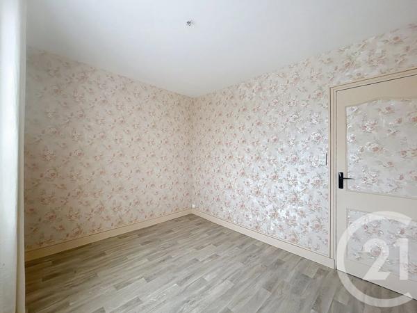 Appartement F3 à vendre  3 pièces - 58,42 m 2   EVREUX  - 27