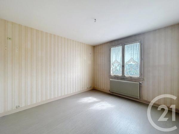 Appartement F3 à vendre  3 pièces - 58,42 m 2   EVREUX  - 27