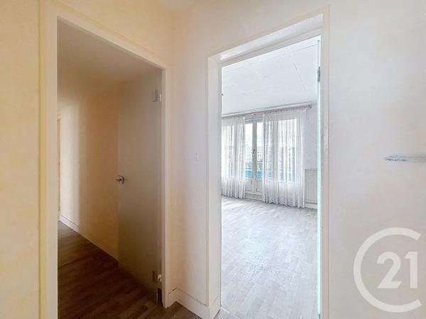 Appartement F3 à vendre  3 pièces - 58,42 m 2   EVREUX  - 27