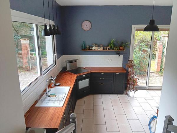 Cahors 46000 grande maison familiale de 250 m2 avec piscine